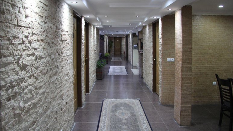 فضای داخلی هتل ثامن تهران